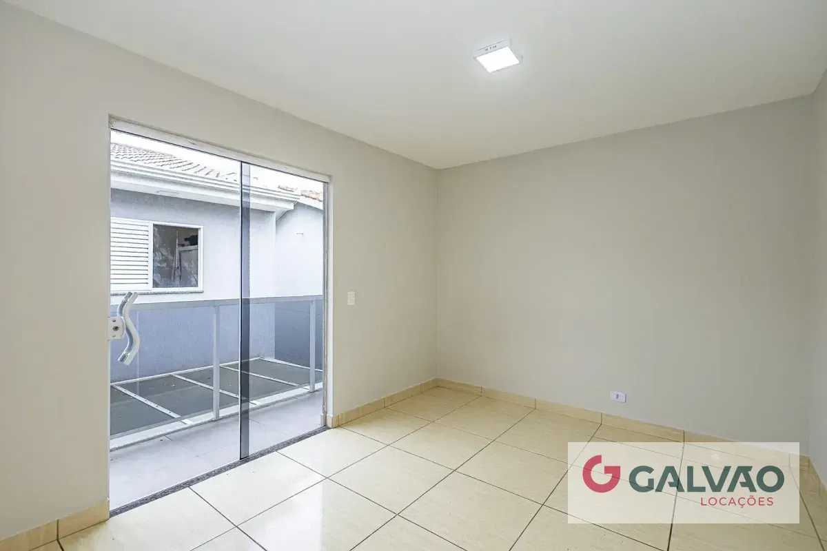 3-bedroom house with a grill on the balcony — photo 13