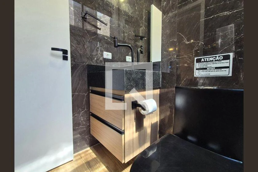 Kitnet amueblada de 48 m² con 1 dormitorio y balcón — photo 30