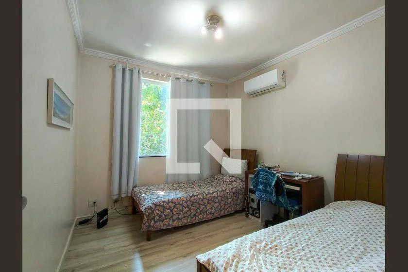 Furnished house with 3 bedrooms, 180 m² and 1 parking spot — photo 8