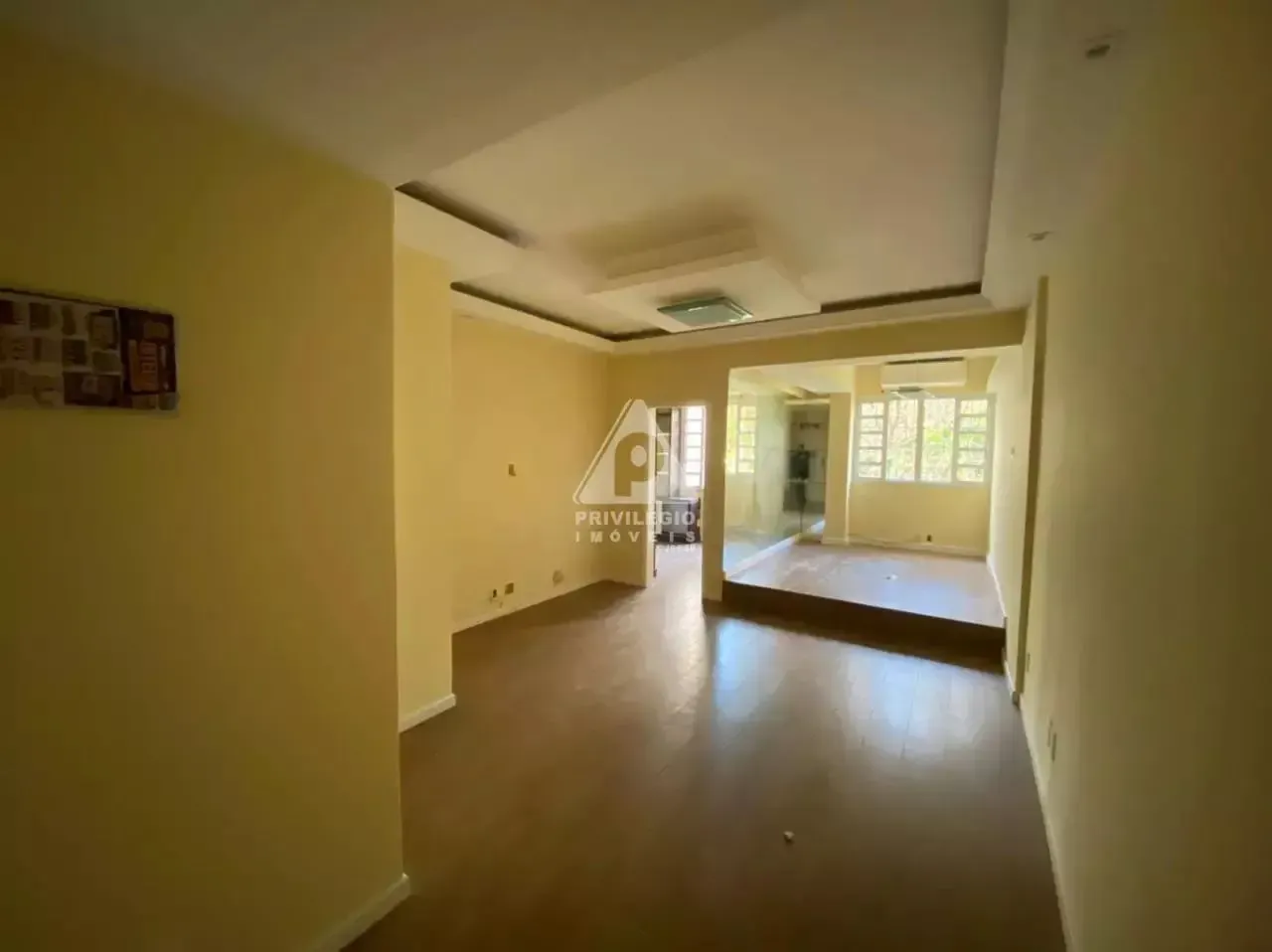 Home office in a 2-bedroom apartment, 98 m² — photo 19