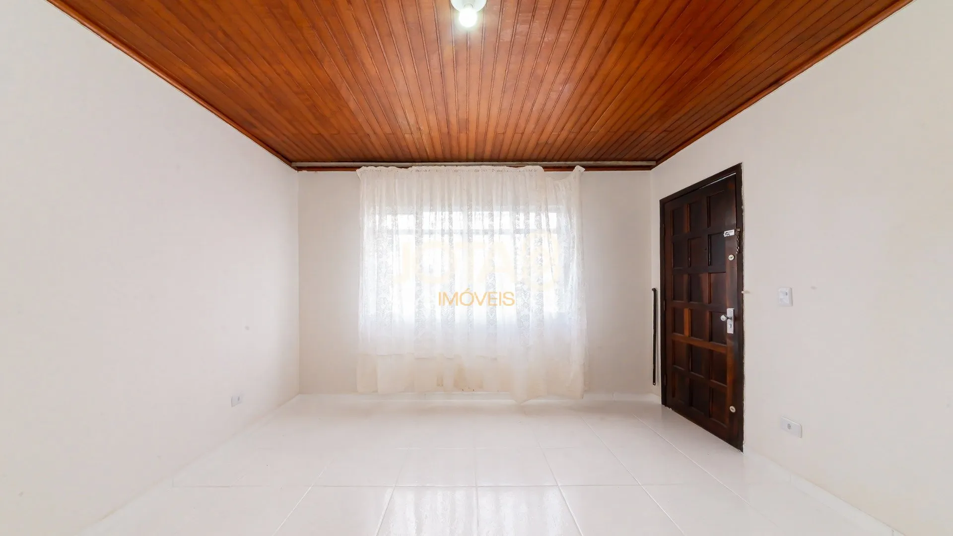 House, 160 m², with a grill on the balcony — photo 25