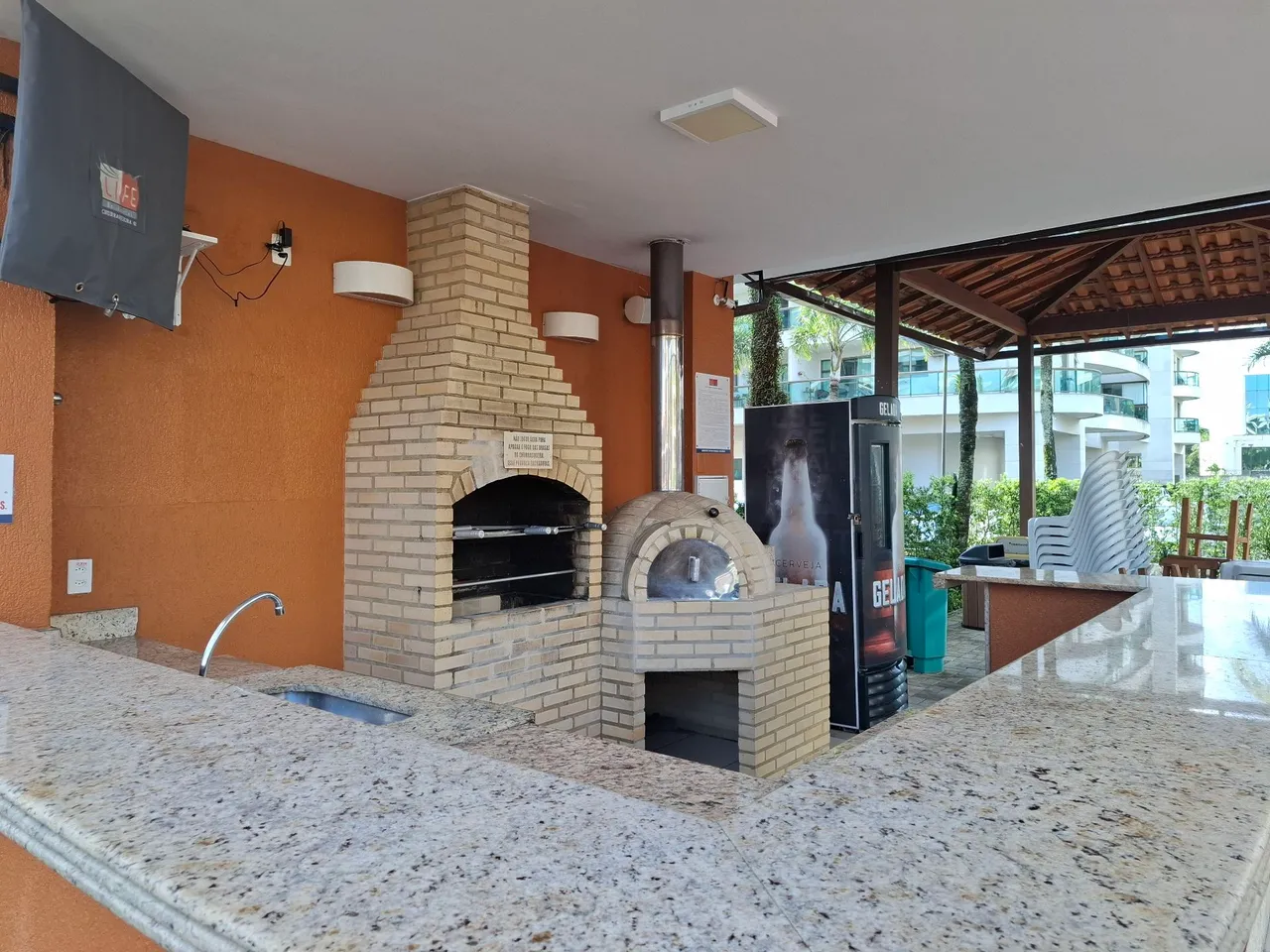 75 m² apartment with a washing machine and a mountain view — photo 18