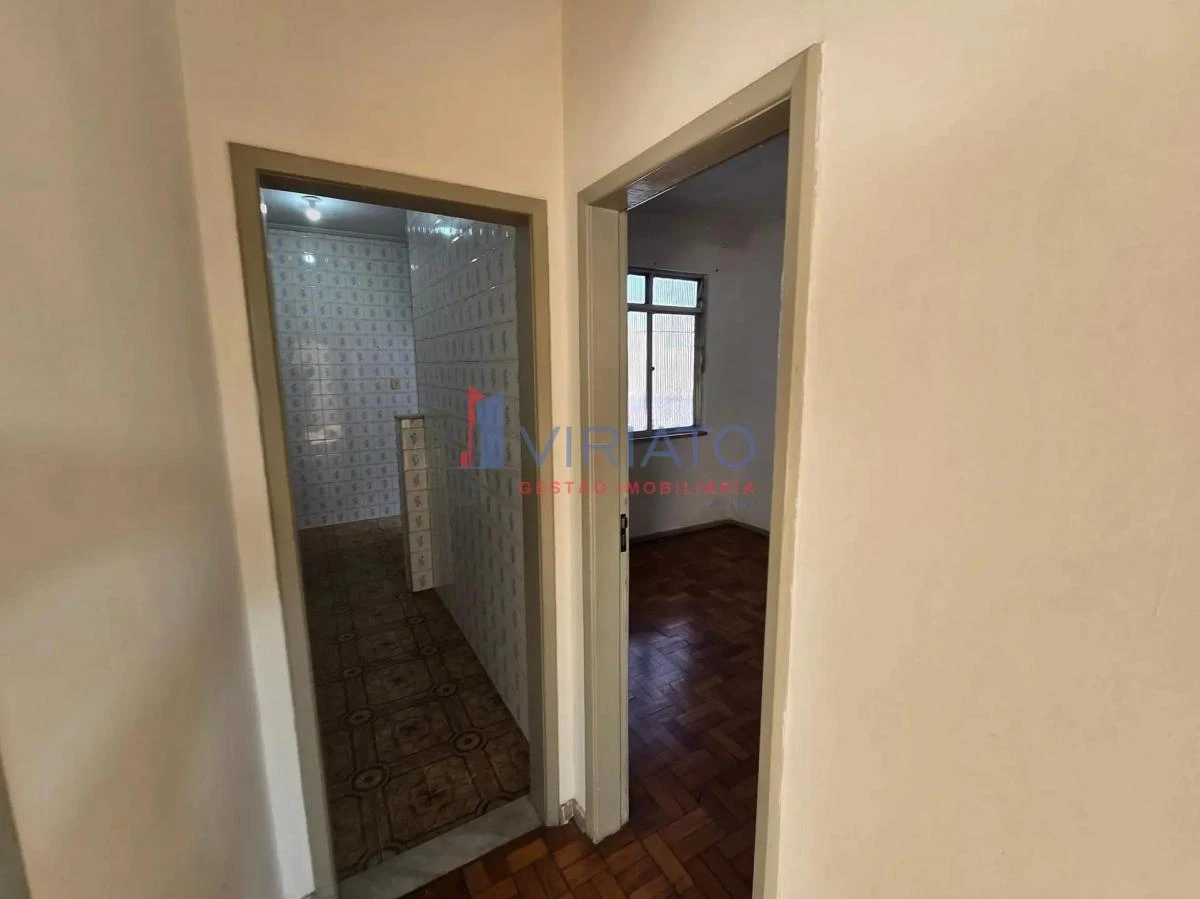 Apartment, 71 m², with wood or laminate floors — photo 10