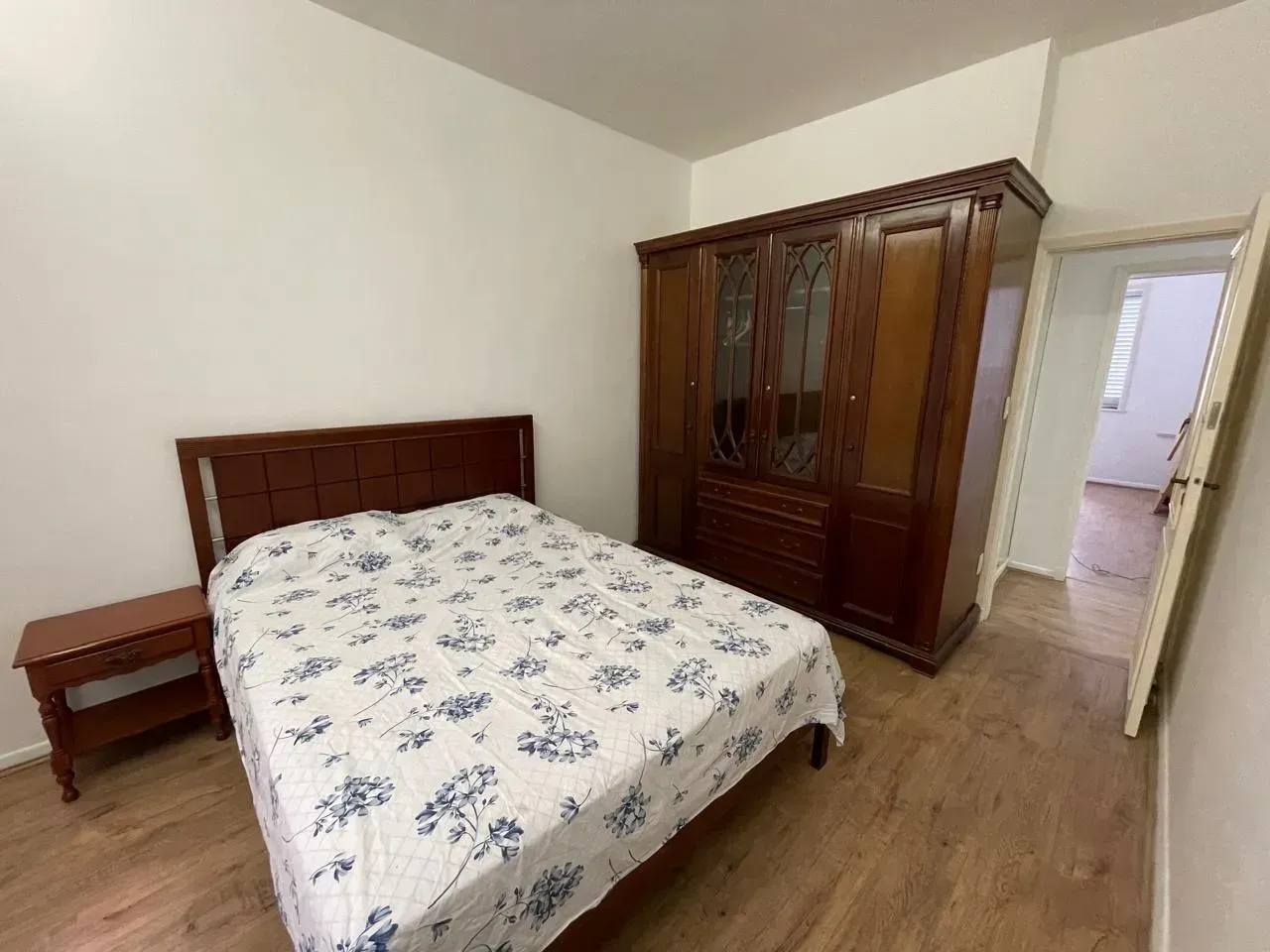 Furnished 3-bedroom apartment with a parking space — photo 12
