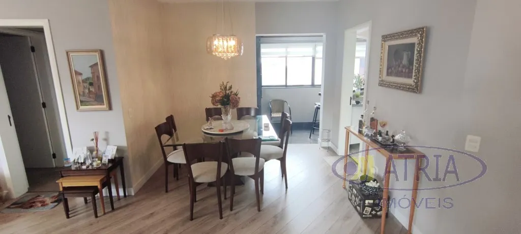 3-bedroom apartment with a separate closed kitchen — photo 2