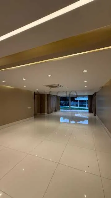 Duplex house with 5 bedrooms and 5 bathrooms — photo 24