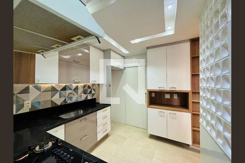 Rental apartment with 3 bedrooms and 96 m² — photo 3