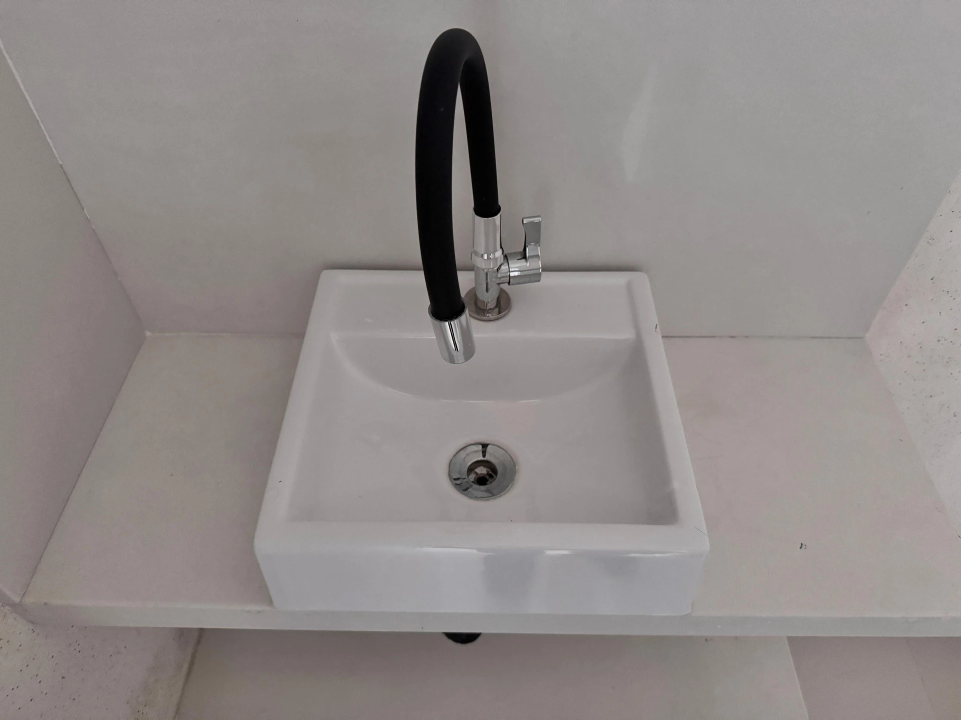 Будинок 280 м² із заскленим балконом та панорамними вікнами — photo 68