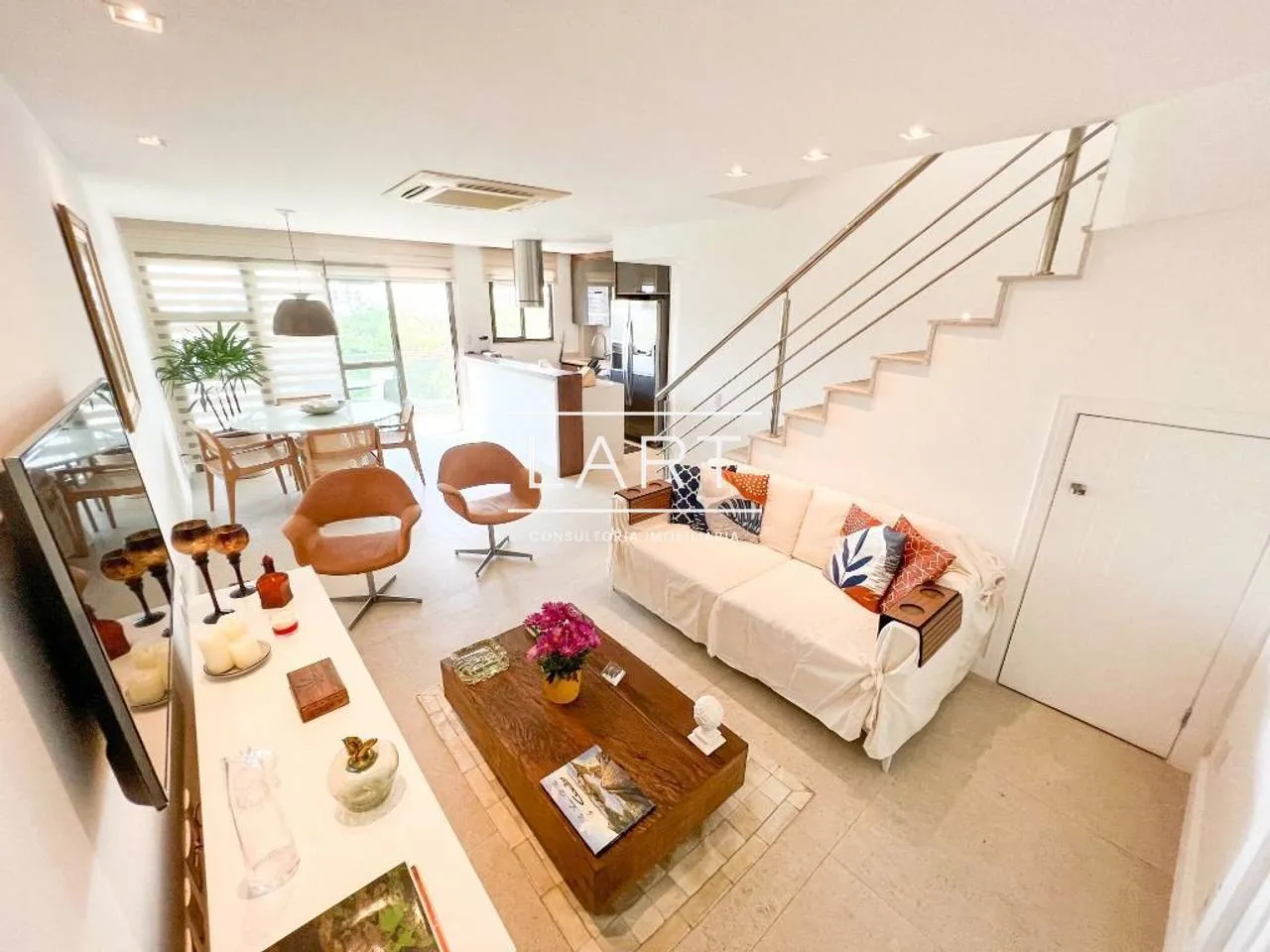 Furnished apartment, 160 m², with a dishwasher