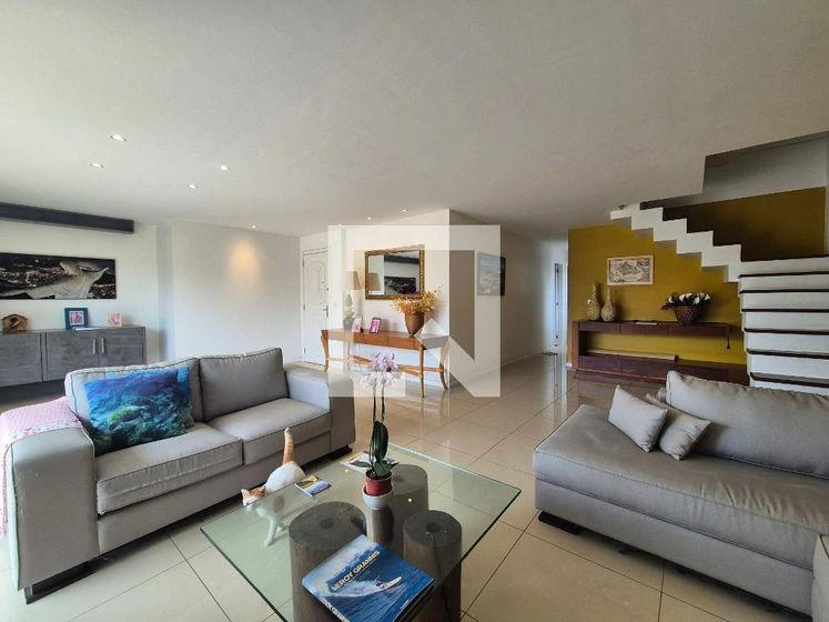 Furnished apartment, 325 m², with a home office — photo 8