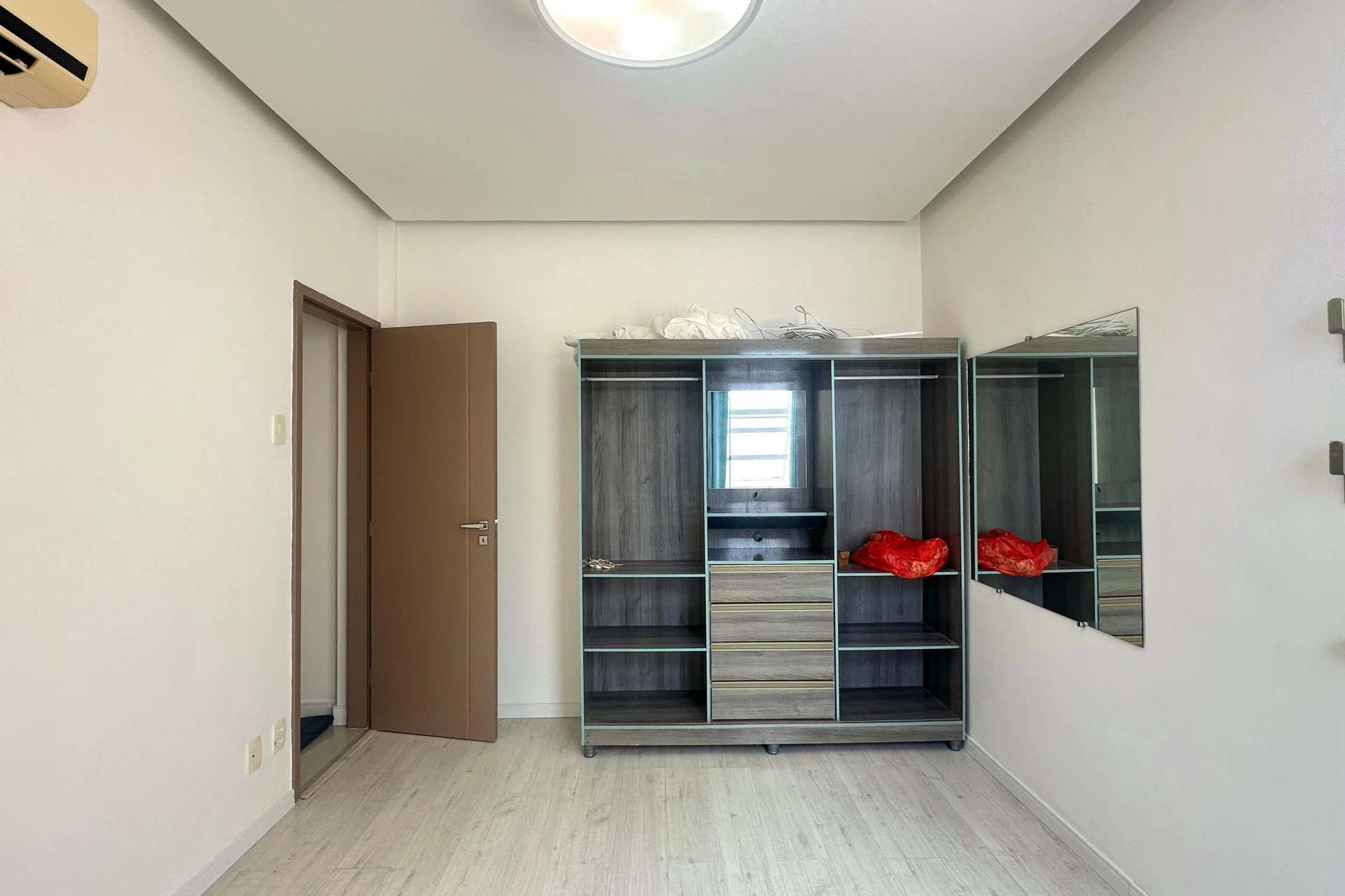 Apartamento mobiliado com 2 quartos e cozinha americana — photo 7
