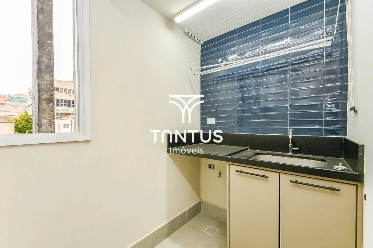 2-bedroom apartment with a home office in Curitiba — photo 26
