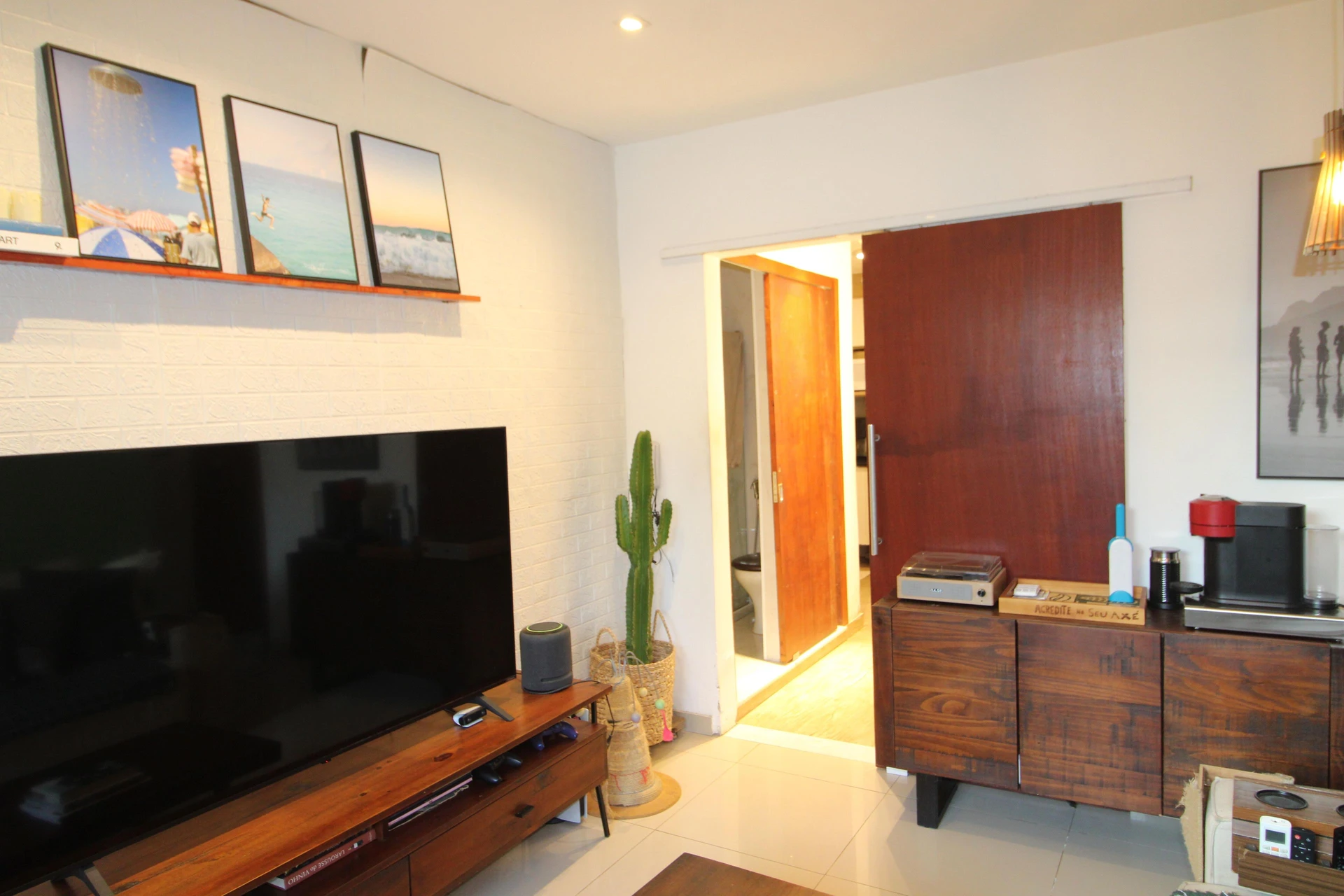 Furnished apartment with 2 bedrooms and 1 en-suite — photo 20