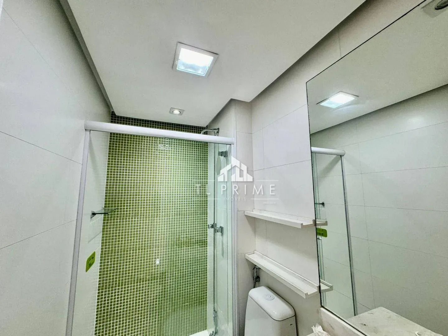 Furnished apartment, 98 m², with a water view — photo 18