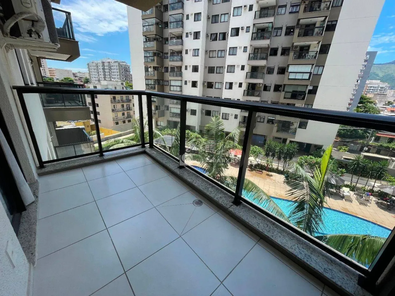 Квартира с 1 спальней и открытой кухней 45 м² — photo 3