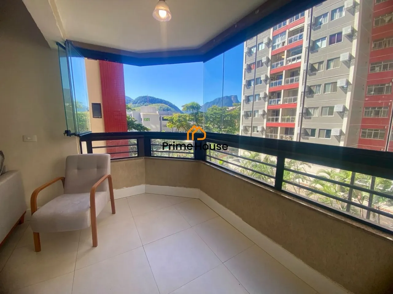 Furnished apartment with 2 bedrooms and 3 bathrooms — photo 8