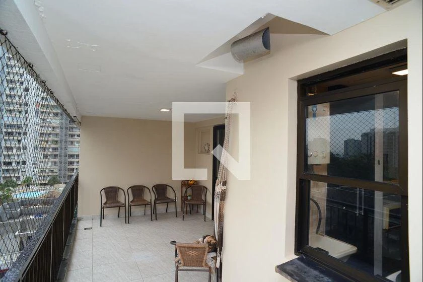 108 m² rental apartment with 2 en-suite bedrooms — photo 9