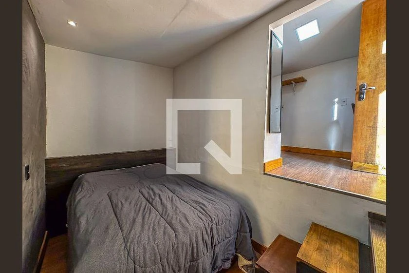 Casa mobiliada, 90 m², com janelas do piso ao teto — photo 48