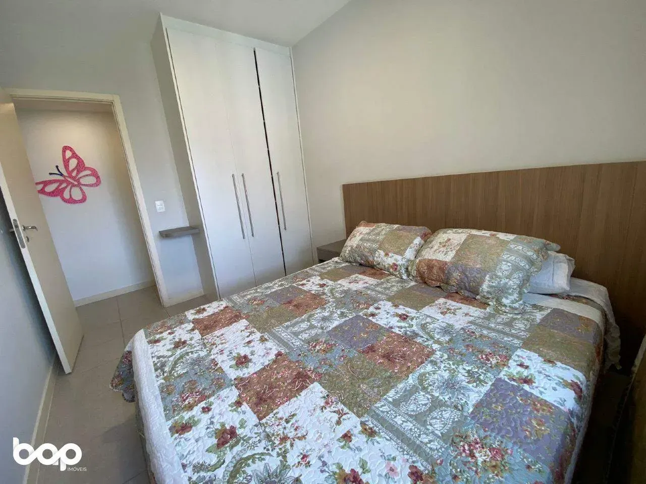 Furnished apartment with 3 bedrooms and 3 bathrooms — photo 4