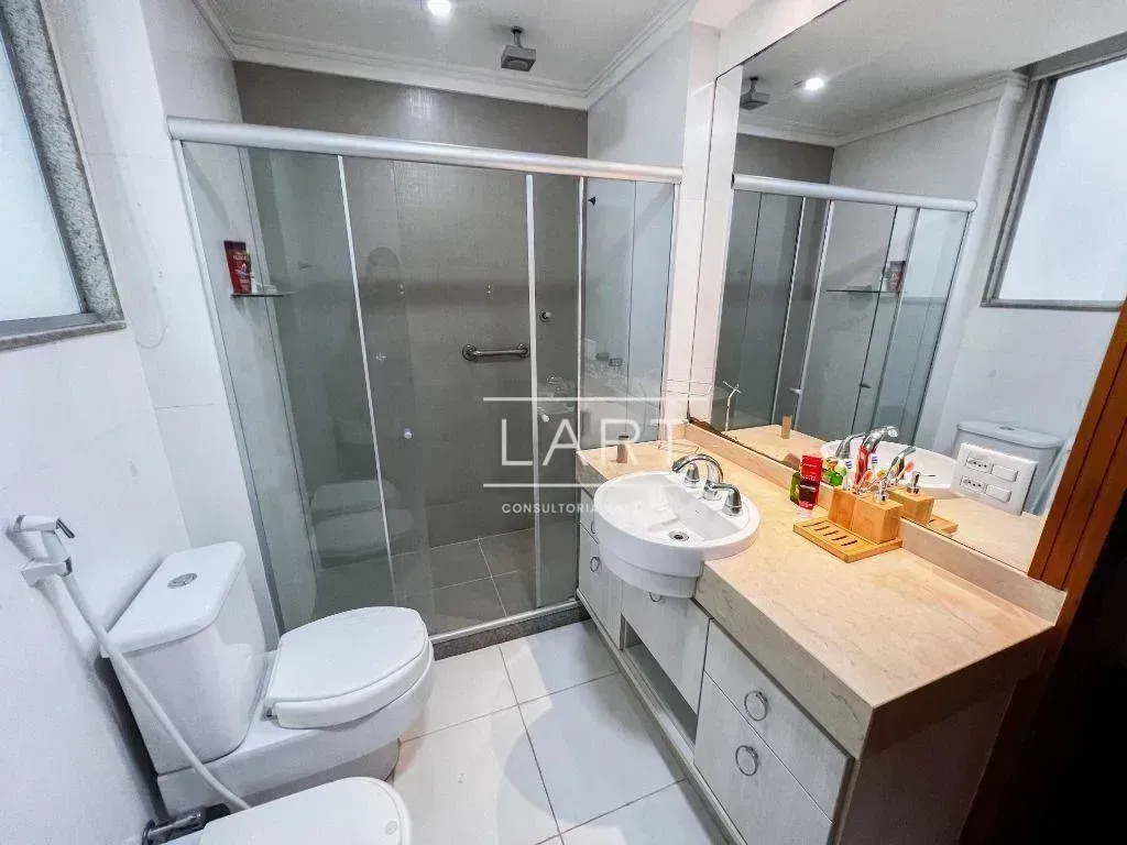 Unfurnished apartment with 5 bedrooms and 5 bathrooms — photo 21