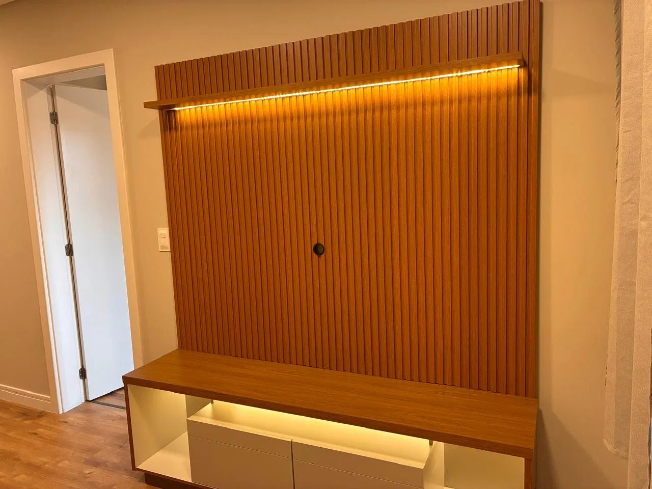 Departamento con piso de madera o laminado en Curitiba — photo 16