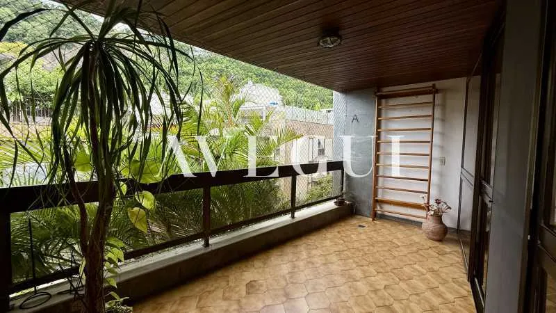 Apartamento 4 quartos com 2 suítes e jardim — photo 8