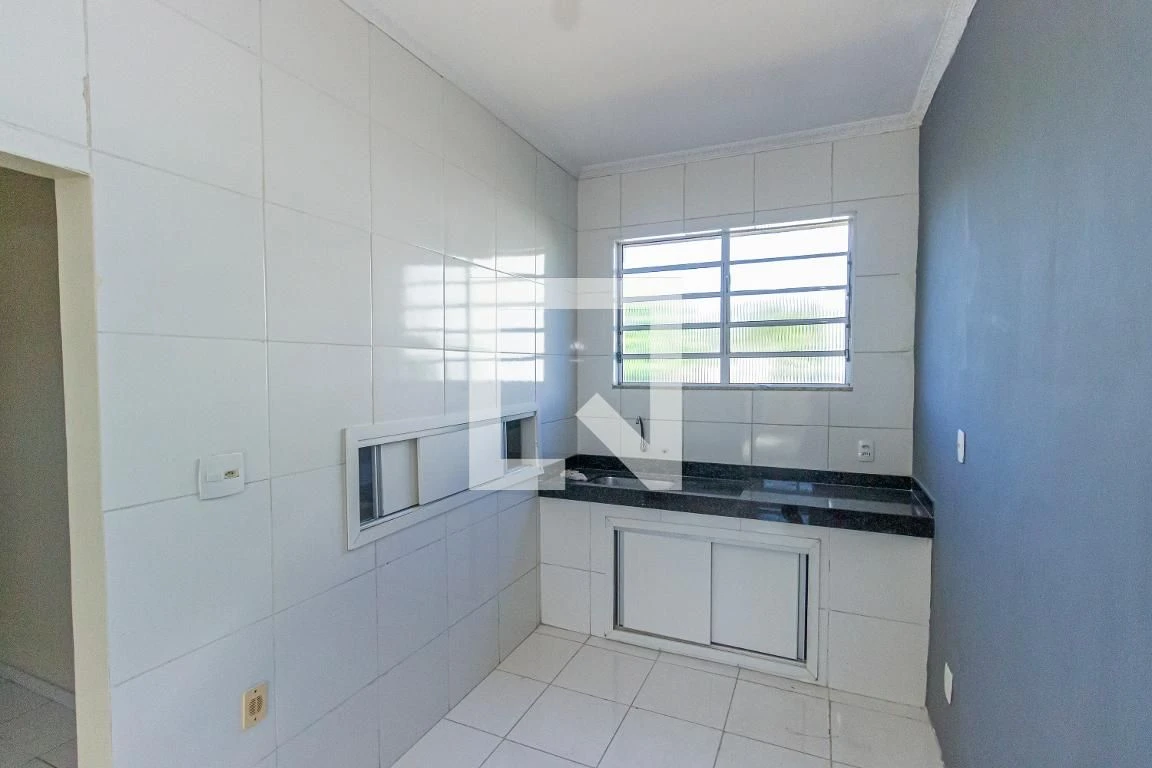 Unfurnished apartment with 3 bedrooms, 1 parking space — photo 2