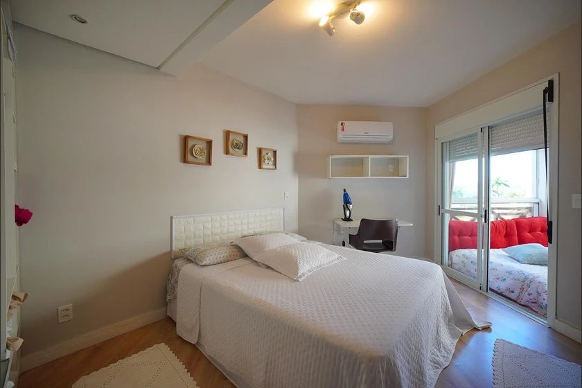 Furnished 1-bedroom apartment with gas open-plan kitchen — photo 3