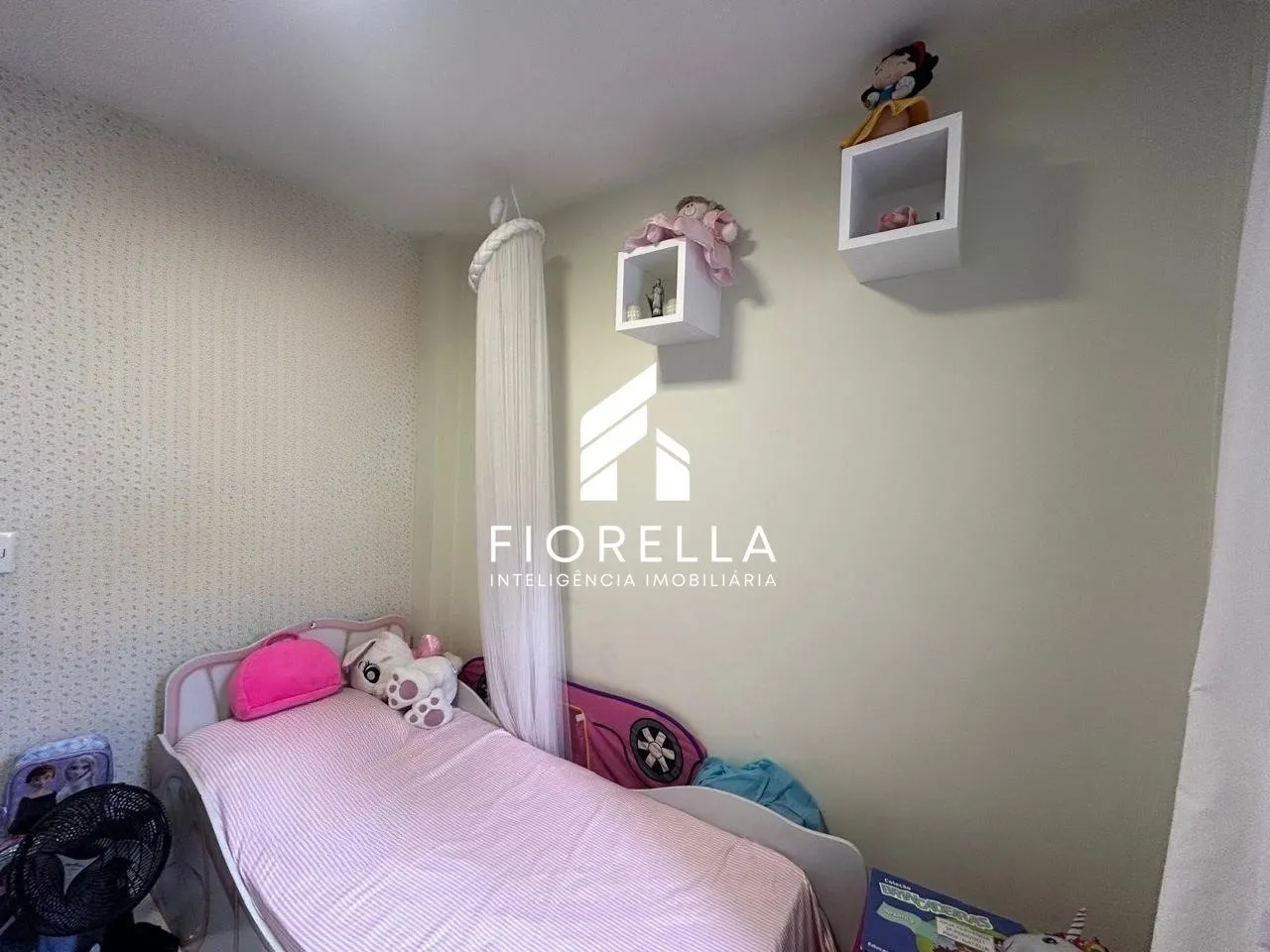 74 m² apartment with a home office and a washing machine — photo 10