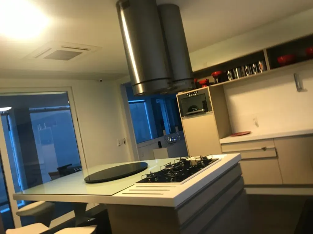 Будинок на 6 спалень-сюїт з 600 м² і 8 ванних — photo 18