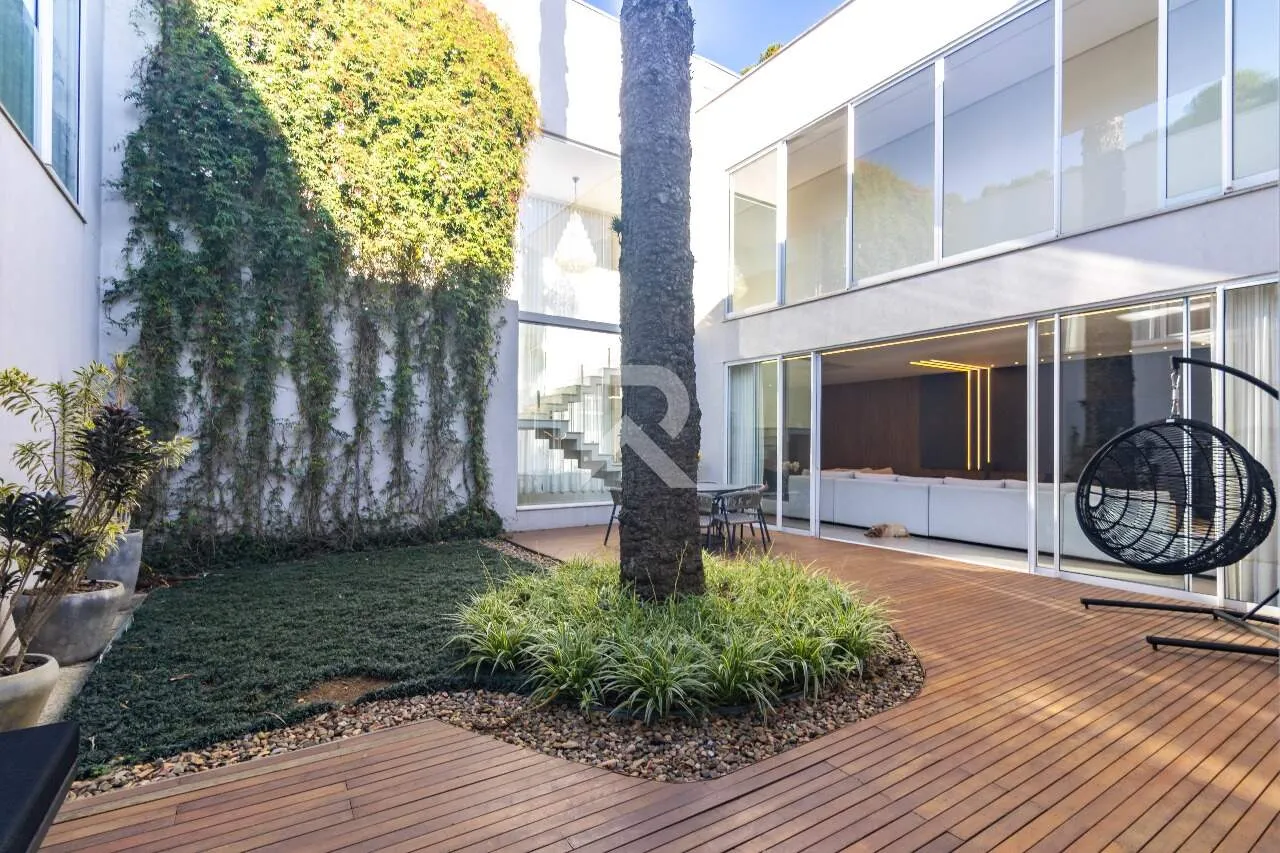 House with open-plan kitchen and 400 m², 4 bedrooms — photo 9