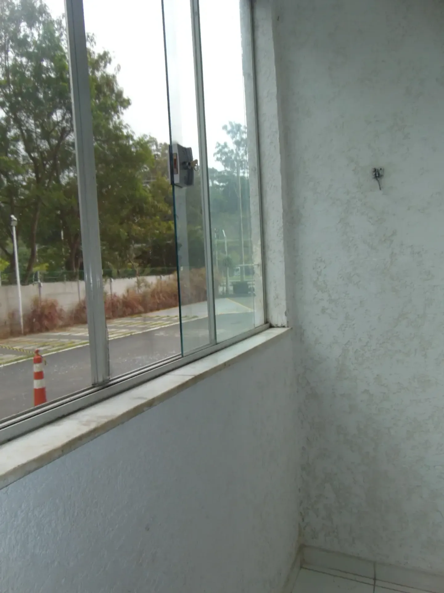 2-bedroom apartment with private garden and parking — photo 15
