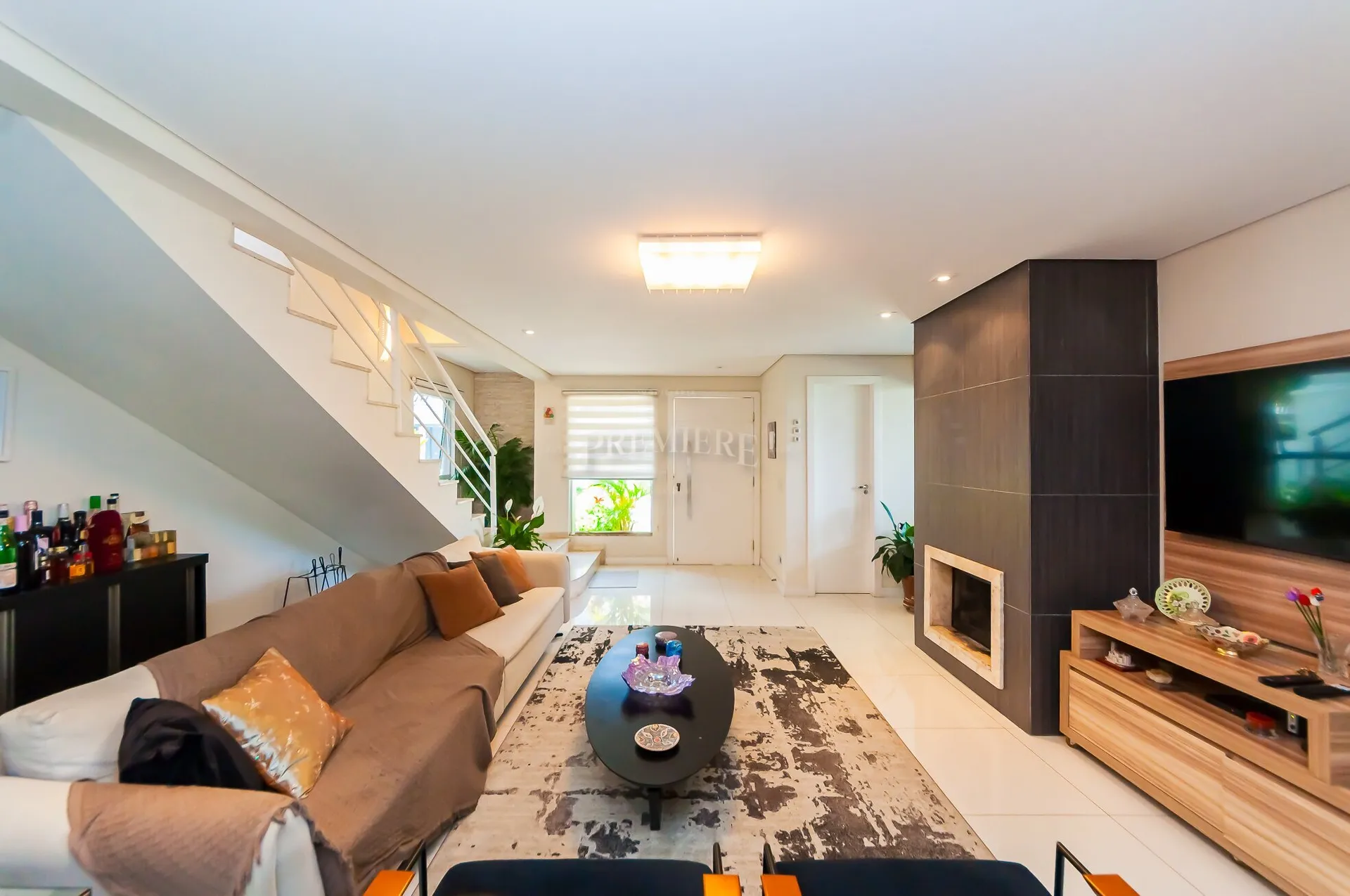 4-bedroom house with open-plan kitchen and 3 parking — photo 5