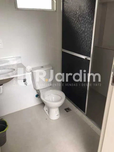 House with compact kitchenette, 4 bedrooms and 1 parking — photo 4
