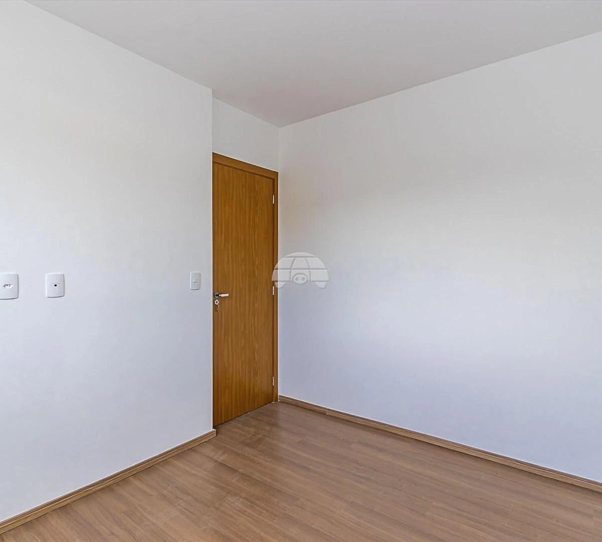 2-bedroom apartment with a home office — photo 23
