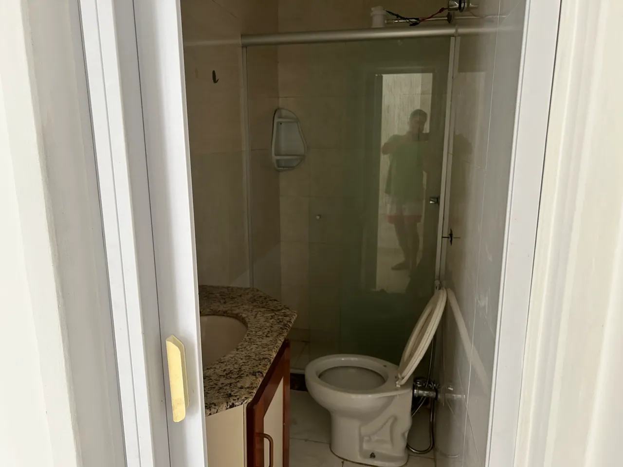 1-bedroom apartment with a separate closed kitchen — photo 13