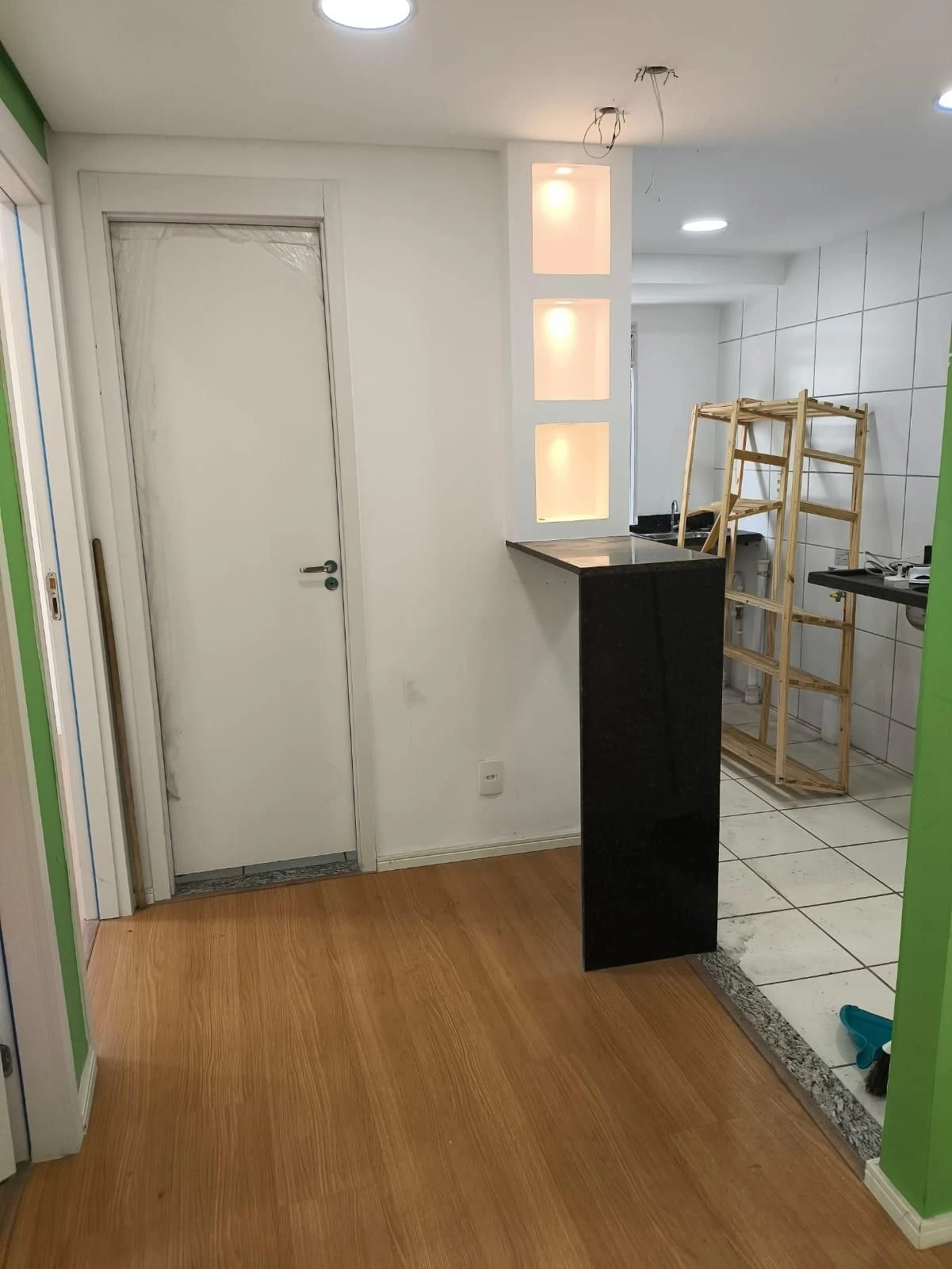 Квартира з 2 спальнями та окремою ванною і pets — photo 2
