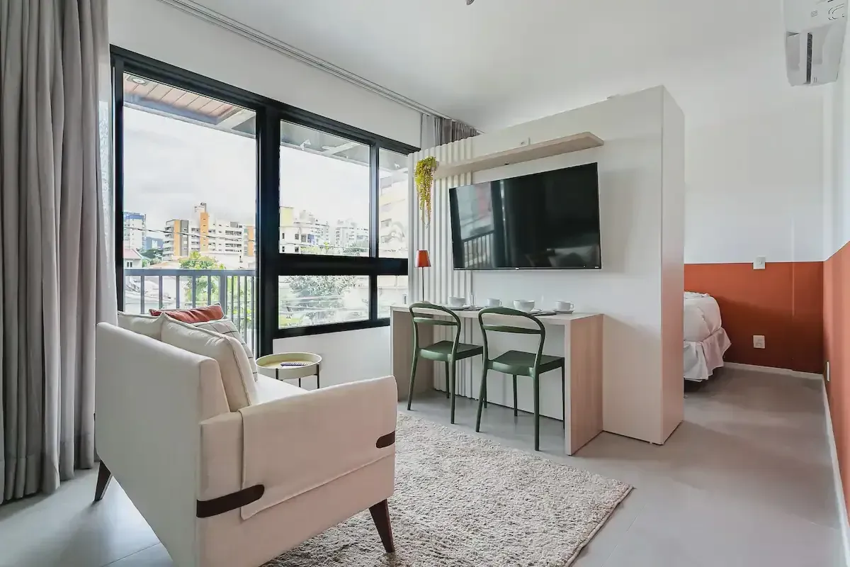 Furnished 32 m² studio on the 2nd floor