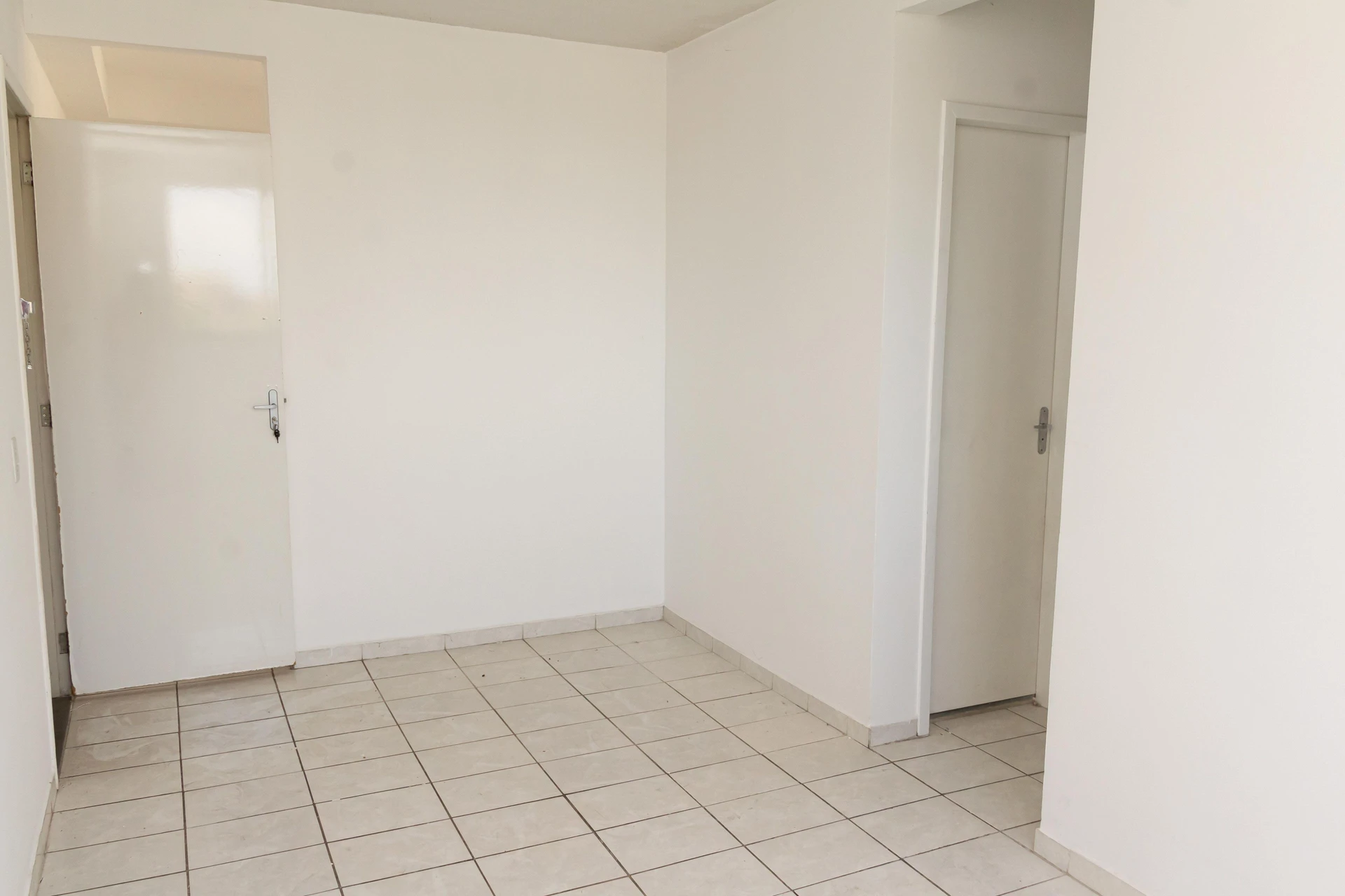 Apartamento com 2 quartos e 1 banheiro — photo 60