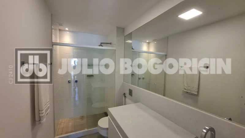 62 m² furnished apartment with 2 en-suite bedrooms — photo 12