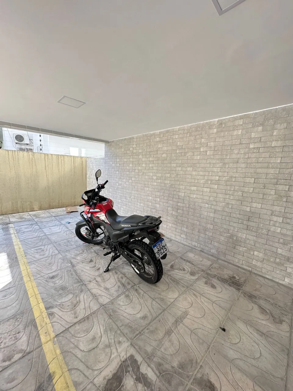 Орендована квартира з 3 спальнями та відкритою кухнею — photo 8