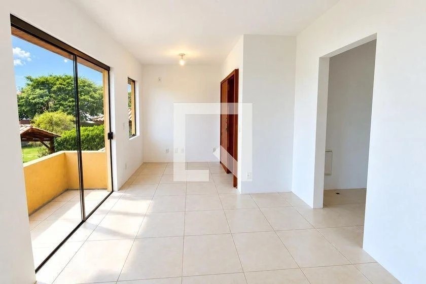 Casa de 2 dormitorios con balcón gourmet en Florianópolis — photo 22