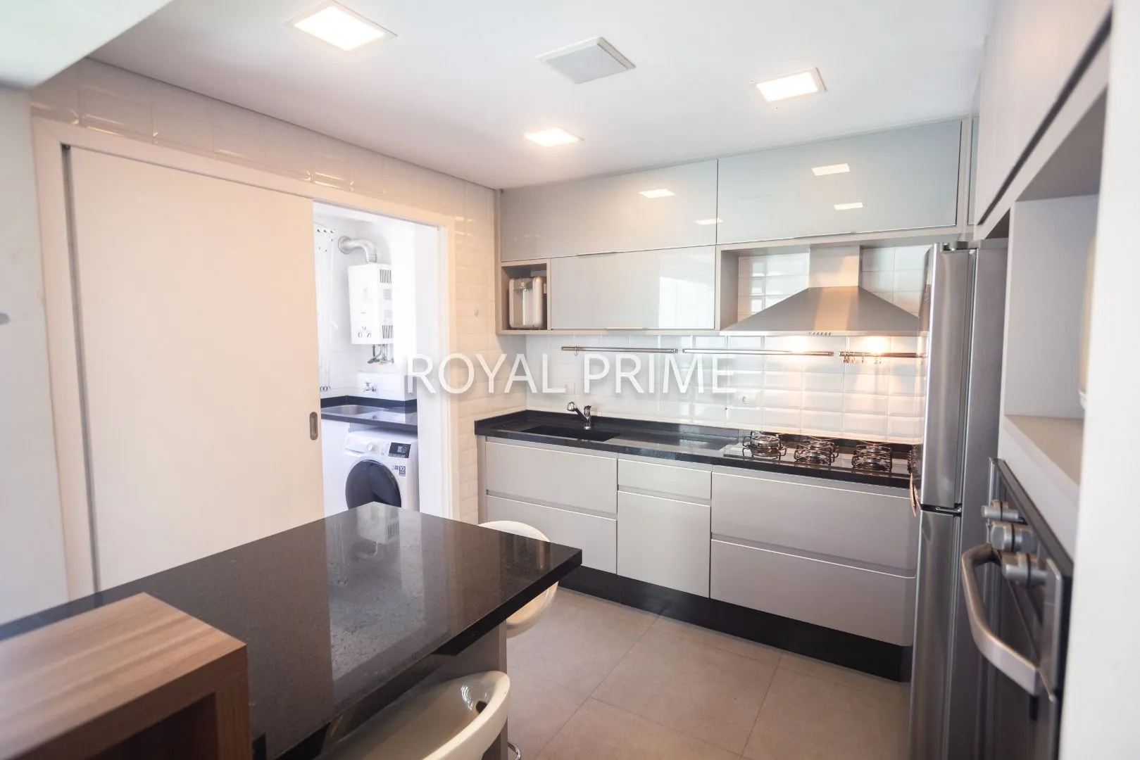 Apartamento de 3 dormitorios con cocina abierta y BBQ privado — photo 15