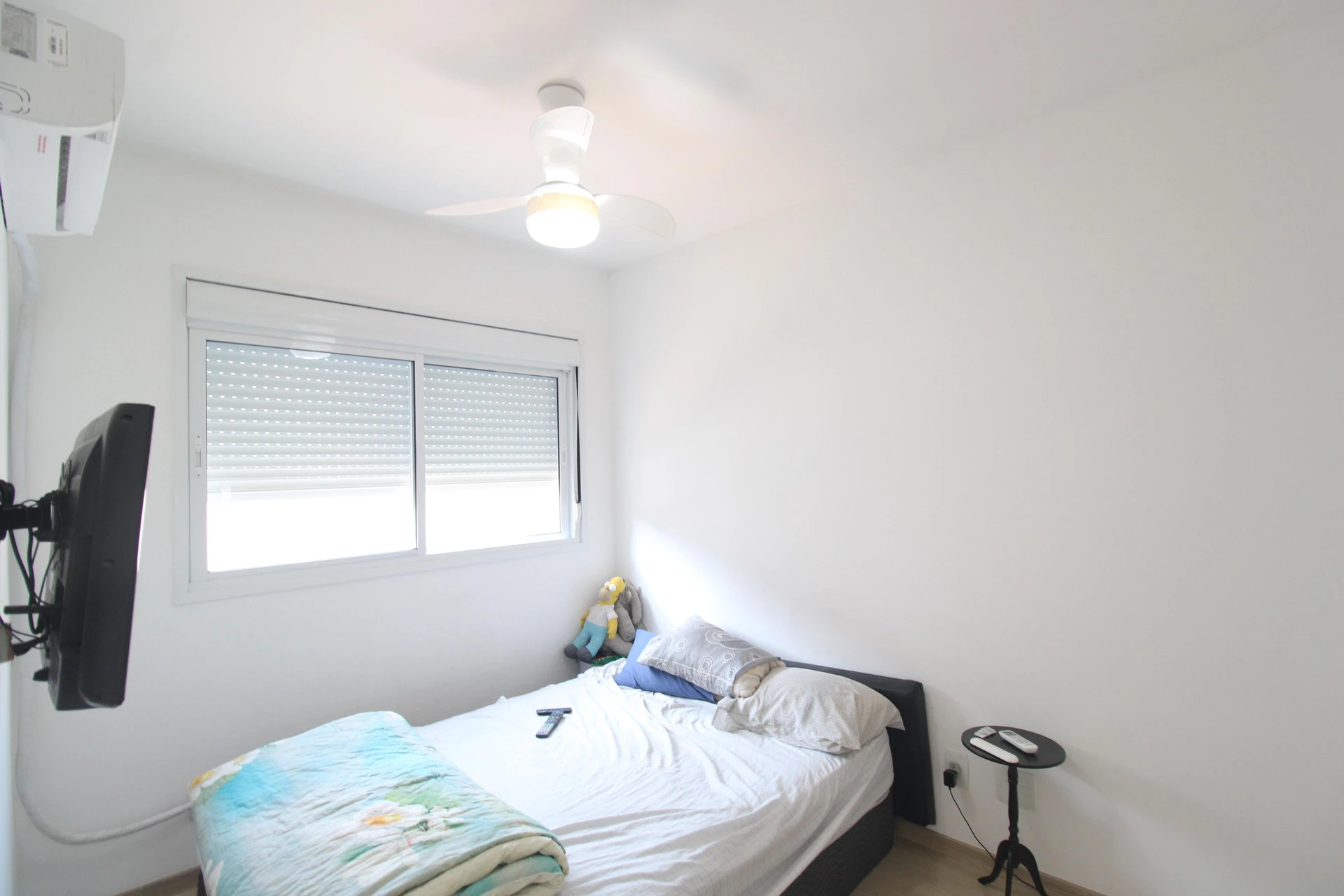 Apartamento mobiliado com 2 quartos e varanda — photo 7