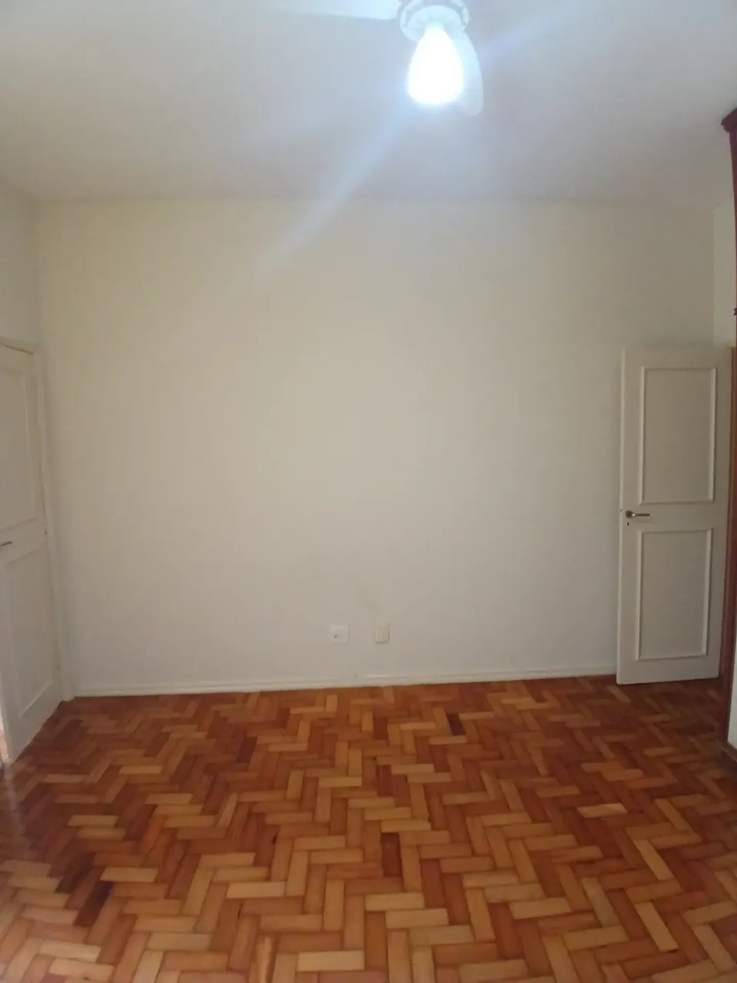 Apartamento de 2 quartos com vaga e vista para a cidade — photo 28