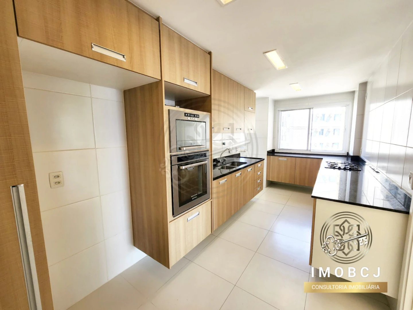 166 m² apartment with 4 bedrooms and private BBQ — photo 5