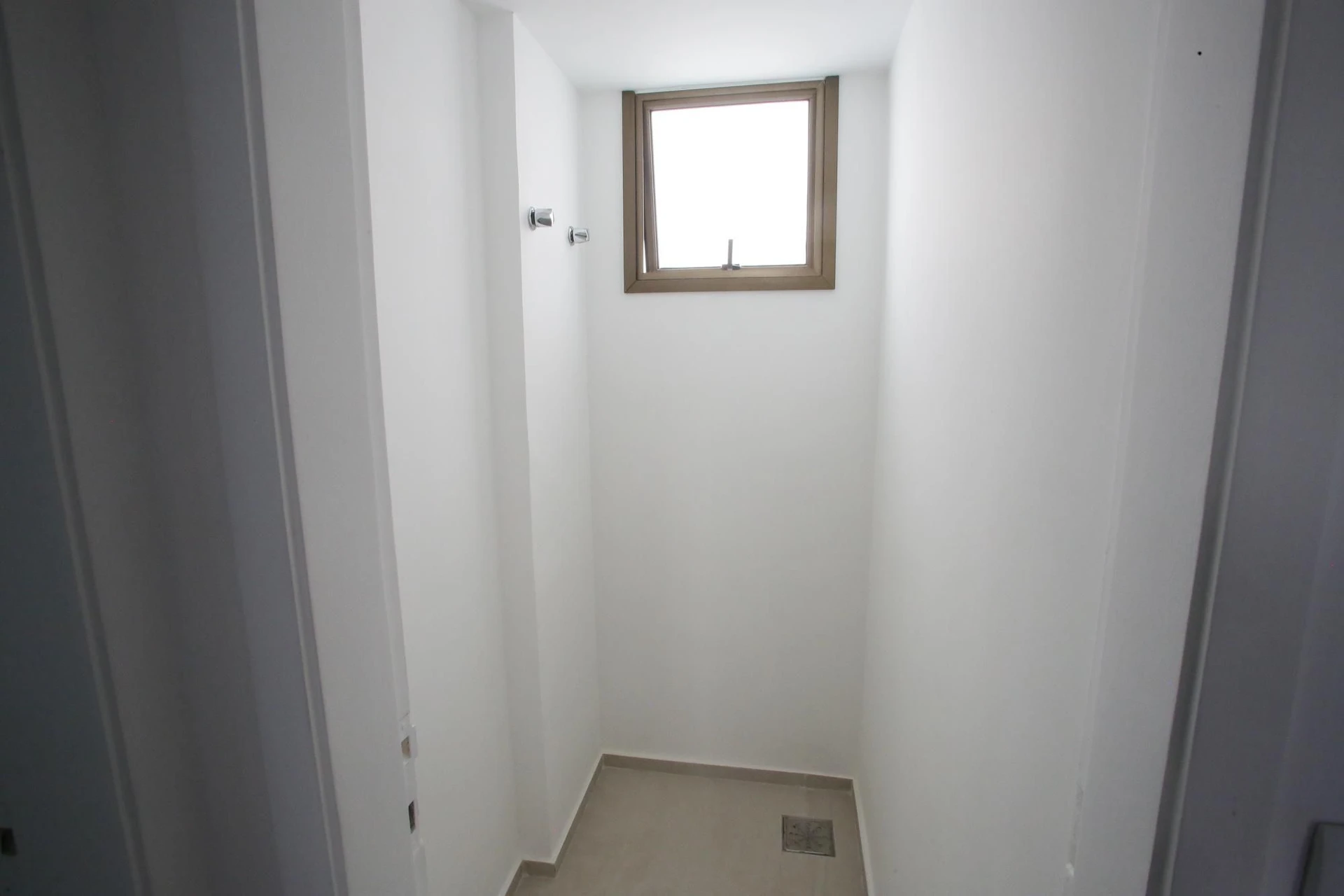 3-bedroom apartment in a building with a sauna — photo 56