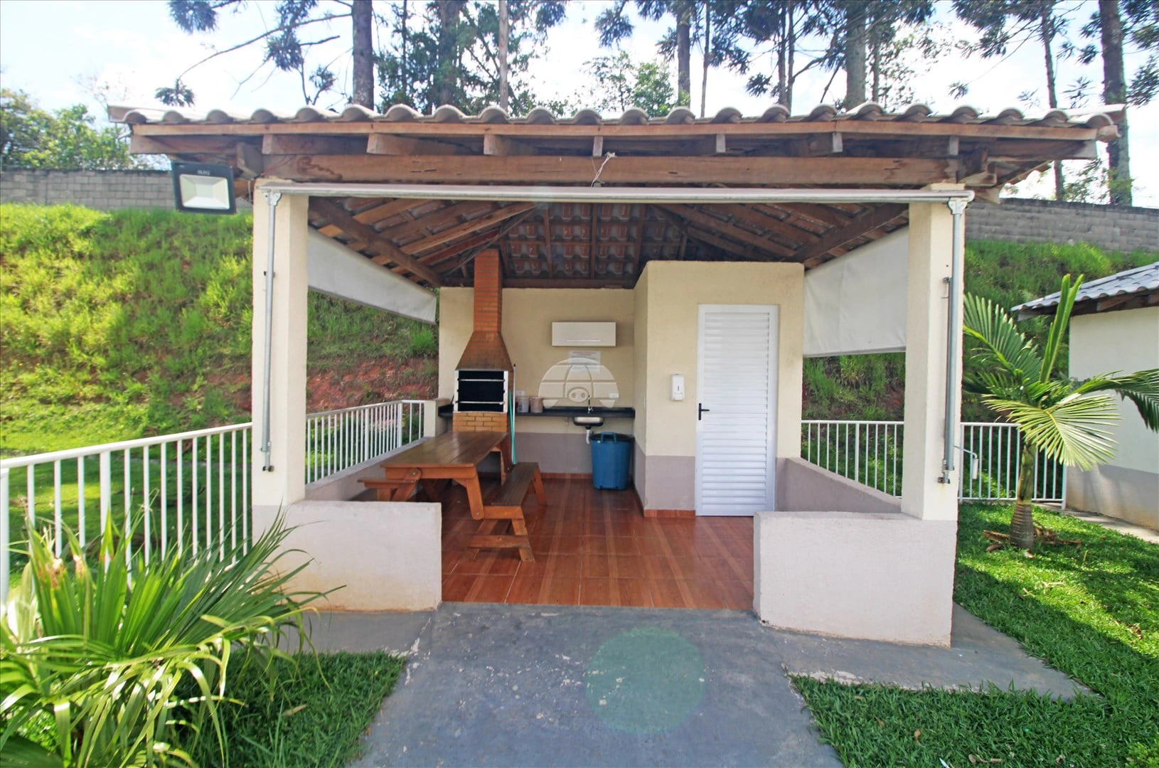 2-bedroom, 44 m² apartment in Curitiba — photo 12