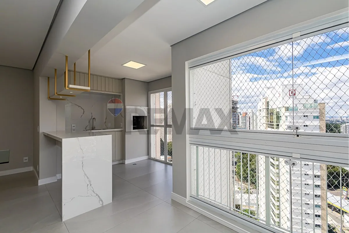 Furnished apartment with 2 bedrooms and 2 parking spaces, 195 m²