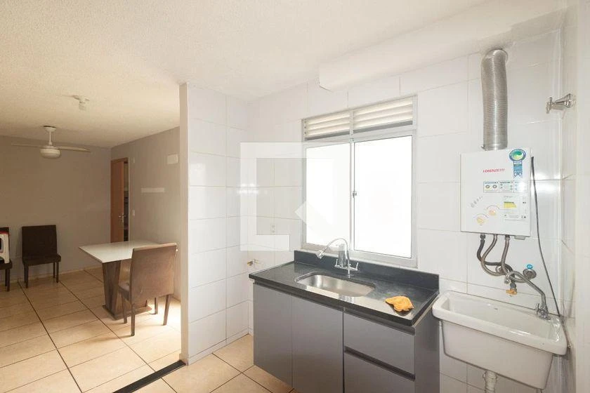 Apartamento de 2 quartos em condomínio com piscina — photo 23